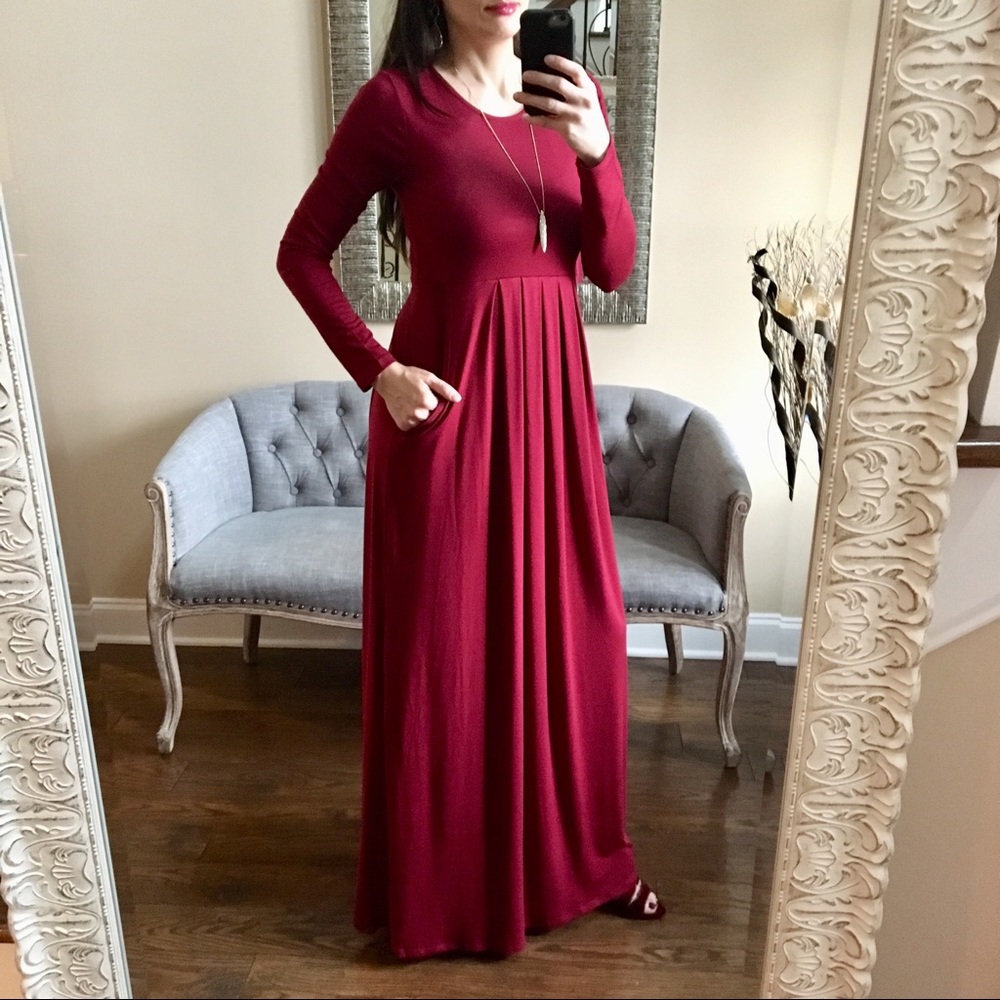 Long Sleeves Maxi Dress